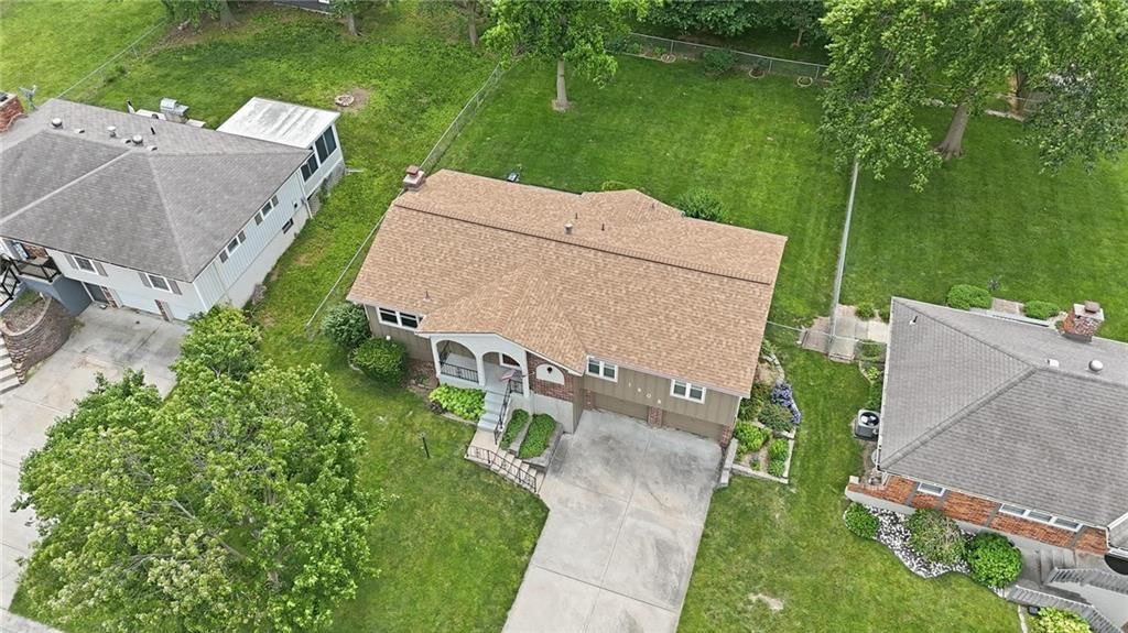 1905 SW Ensley Lane — photo 46