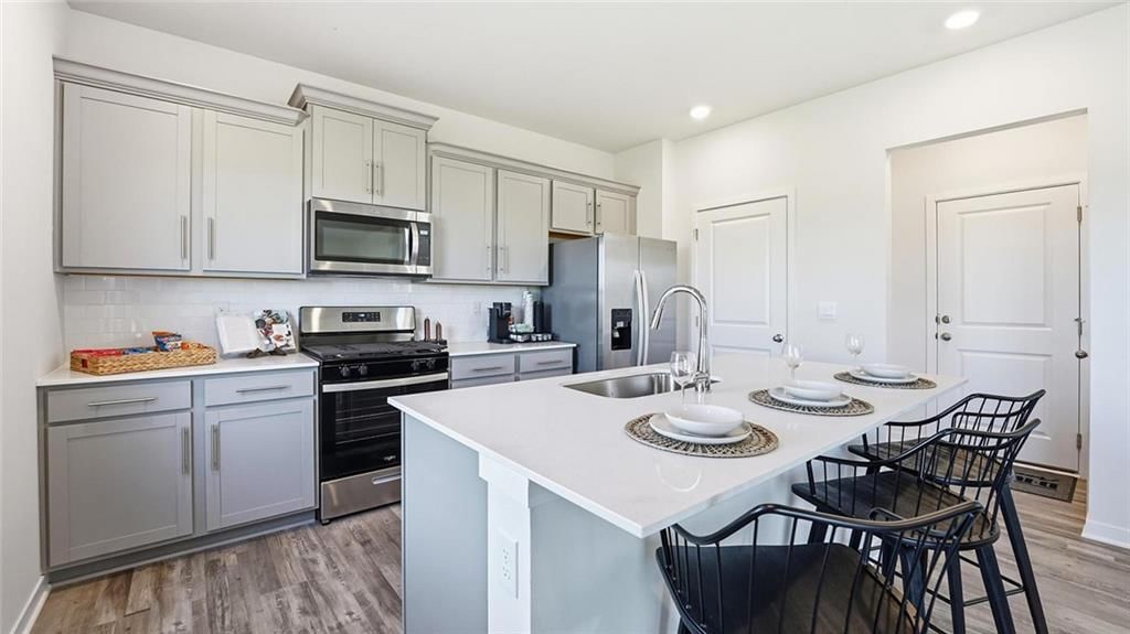 10278 Sorano Drive — photo 12