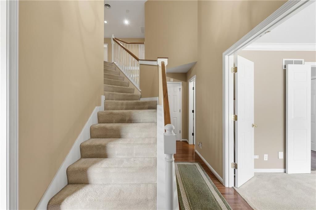 518 Edgewood Drive — photo 19