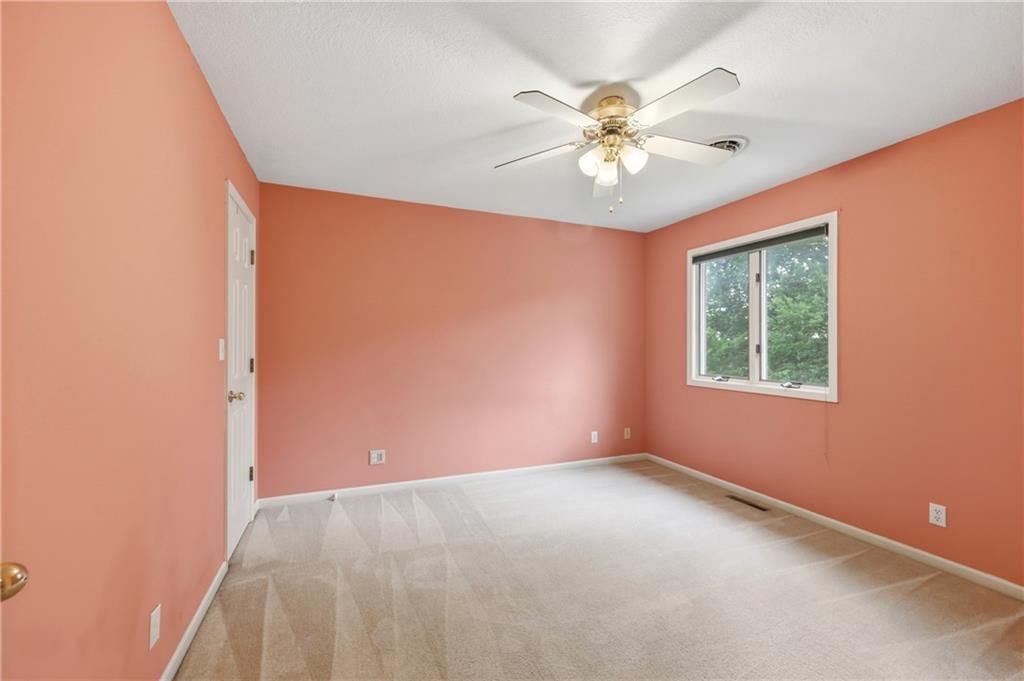 518 Edgewood Drive — photo 30