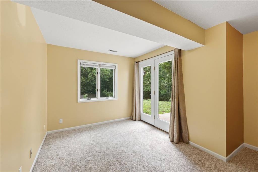 518 Edgewood Drive — photo 44