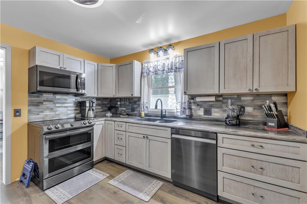 6306 Highway 169 Highway SE — photo 13