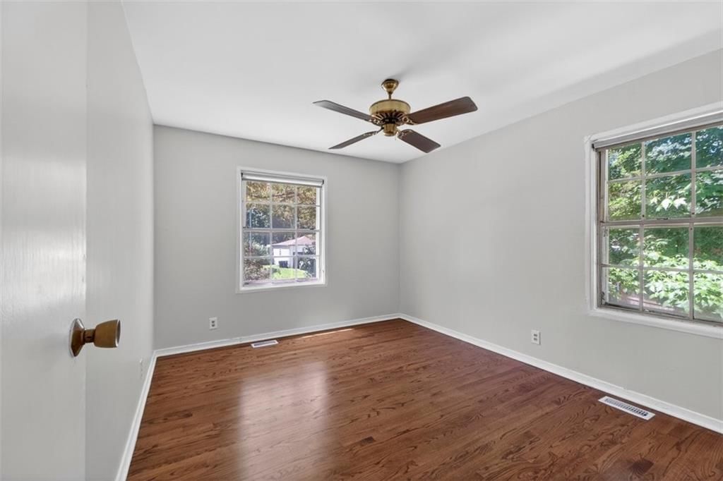 8610 E 92nd Terrace — photo 13