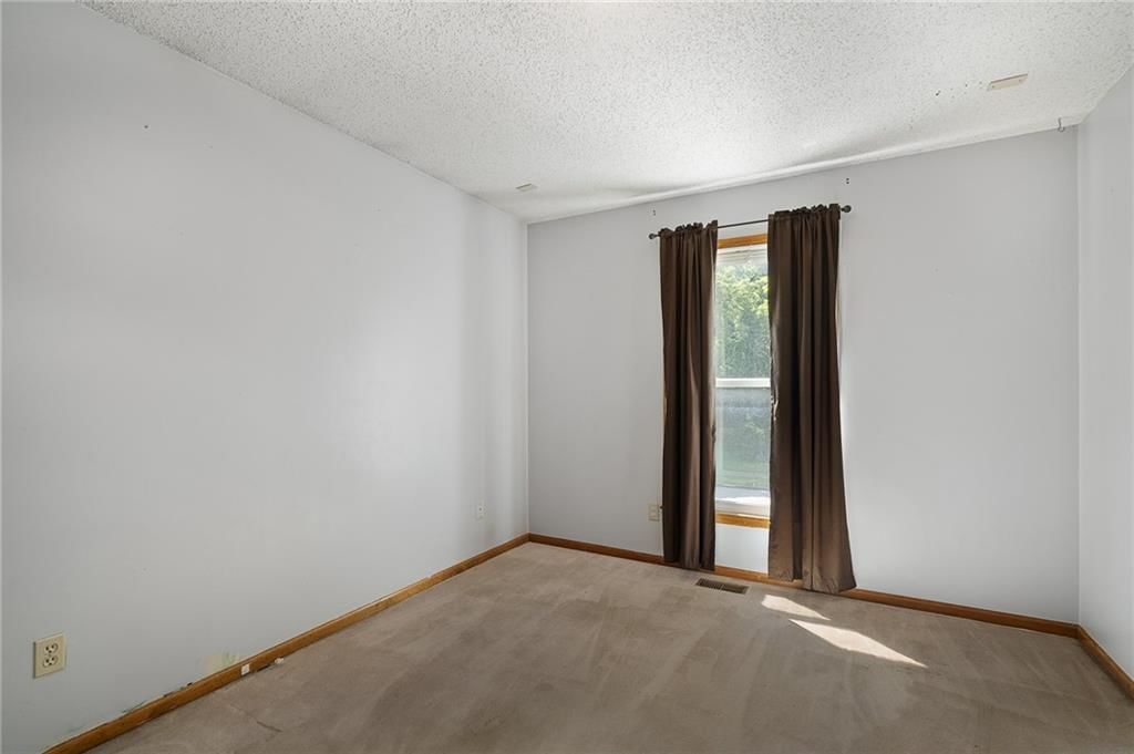 15820 W 123rd Street — photo 42