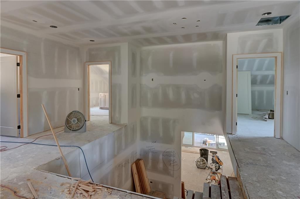 2710 W 49th Street — photo 21