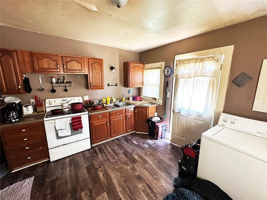 124 W 3rd Avenue — photo 41