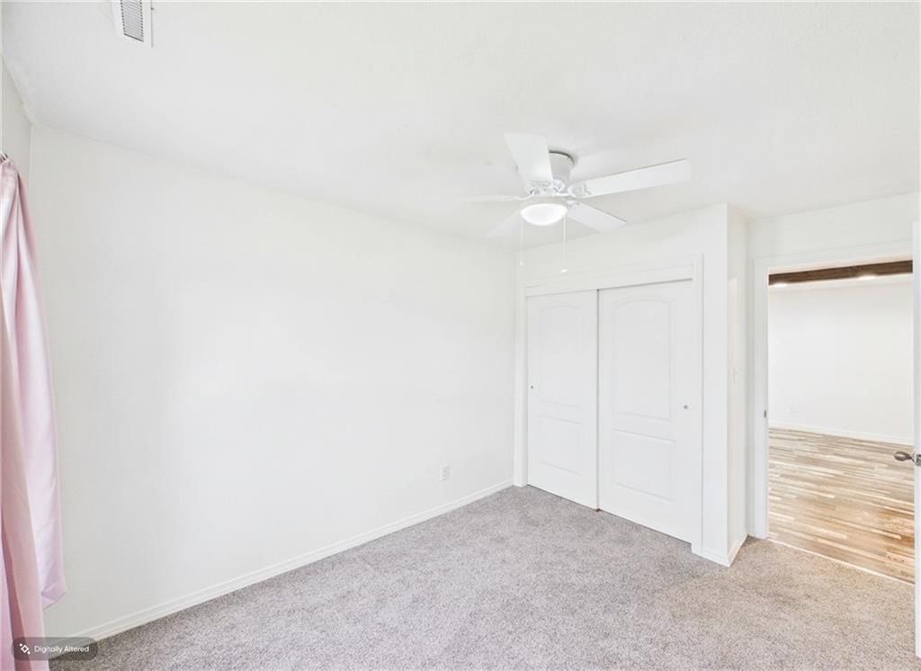 302 S McCleverty Street — photo 12