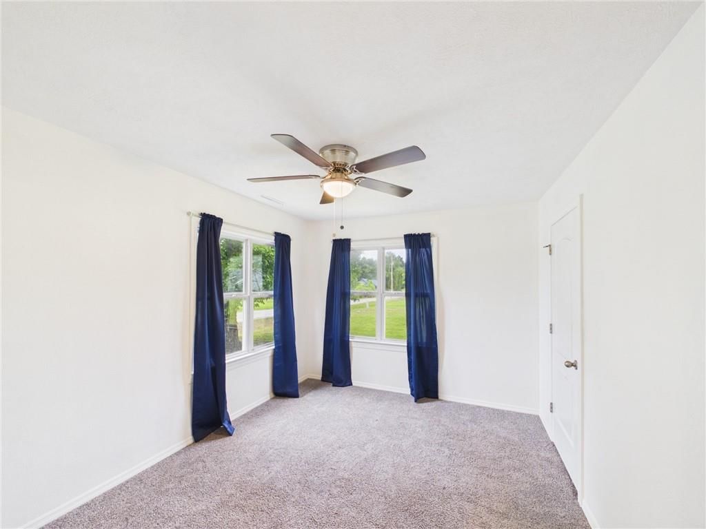 302 S McCleverty Street — photo 13
