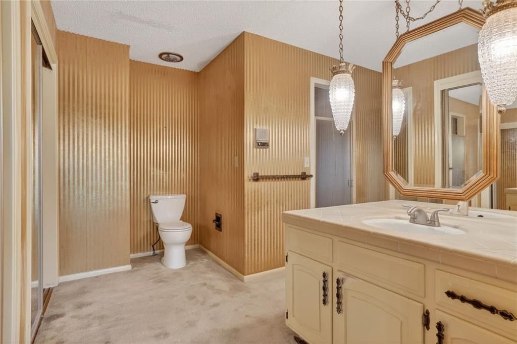 8017 W 102nd Terrace — photo 12