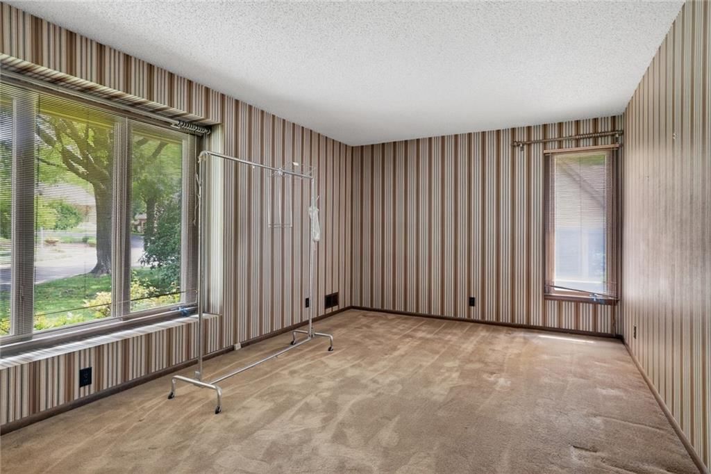 8017 W 102nd Terrace — photo 14