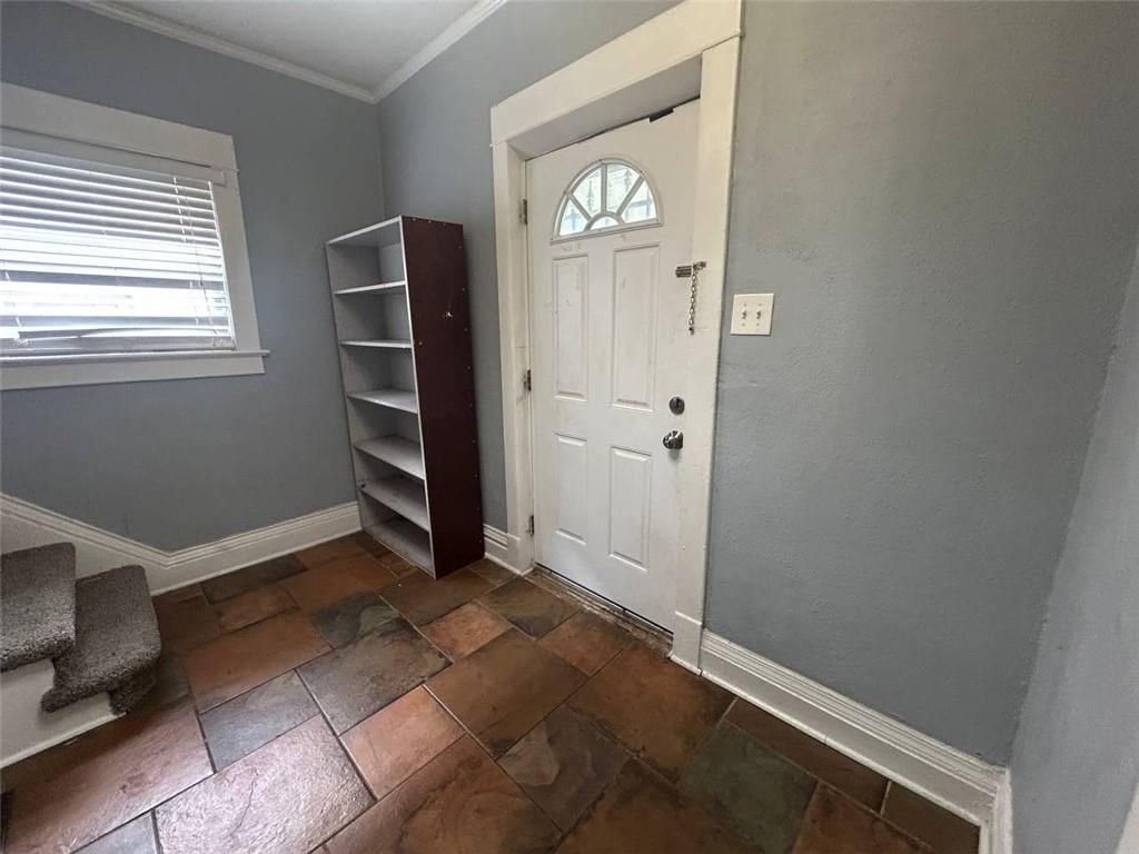 1037 Sandusky Avenue — photo 5