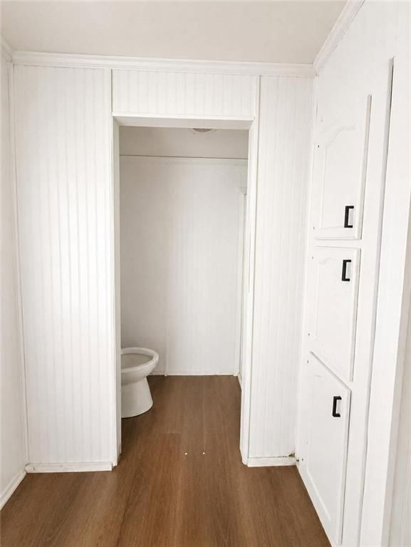 809 W 9th Street — photo 7