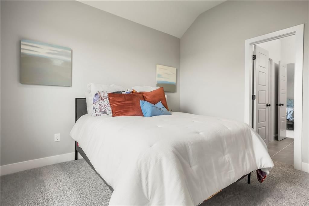 2404 W 177th Street — photo 44