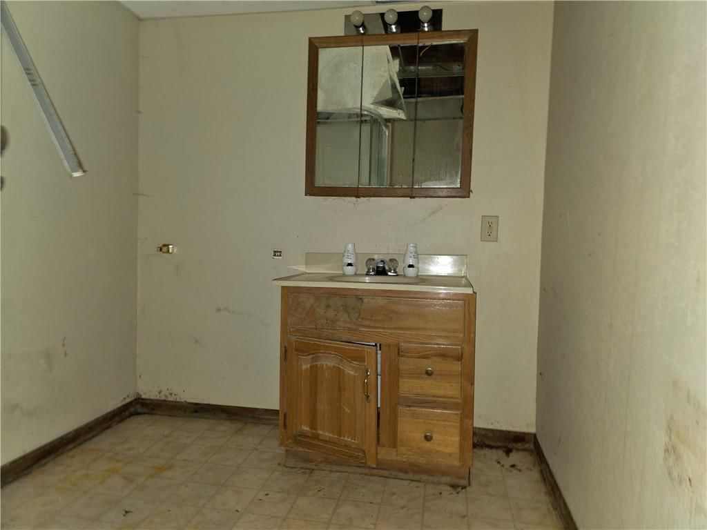 1421 S 6th Street — photo 14