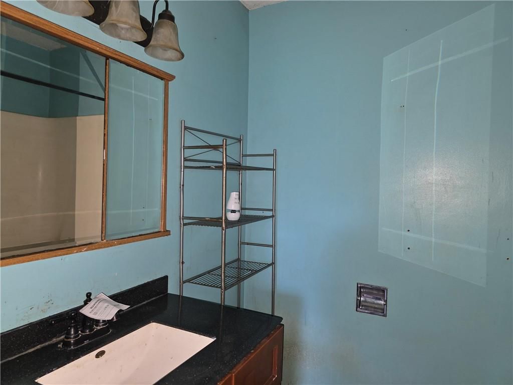 1421 S 6th Street — photo 8