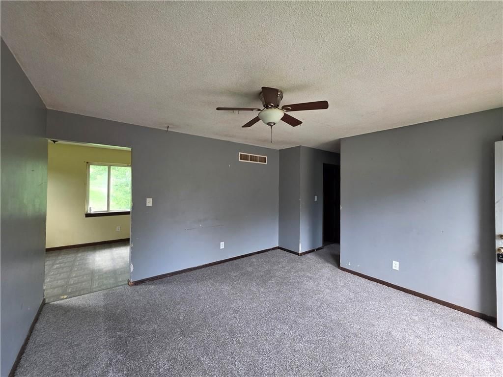 1421 S 6th Street — photo 10