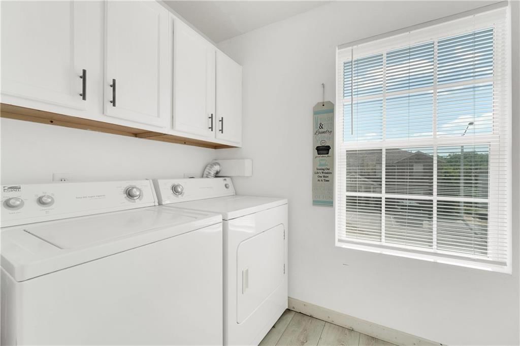 2916 Vinyards Parkway — photo 30