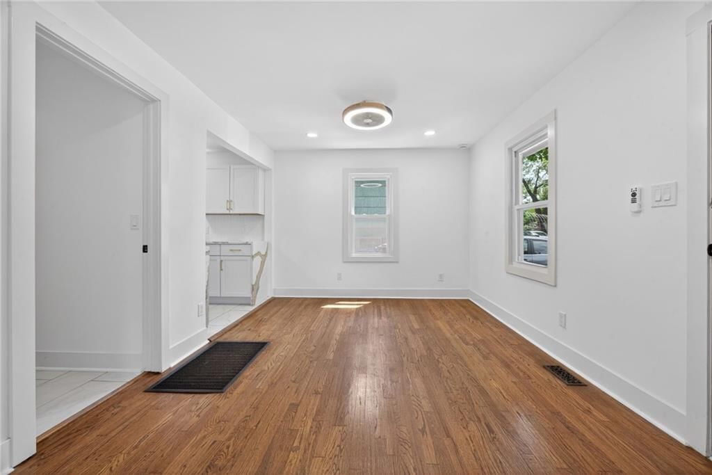 110 W 79th Terrace — photo 10