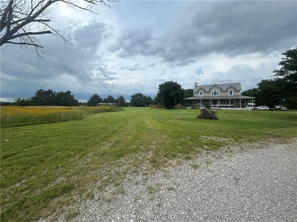 2551 CR 2000 — photo 5