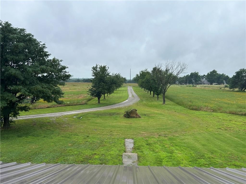 2551 CR 2000 — photo 45