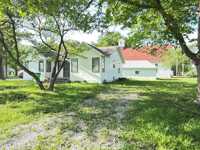 1300 E Park Avenue, Rich Hill