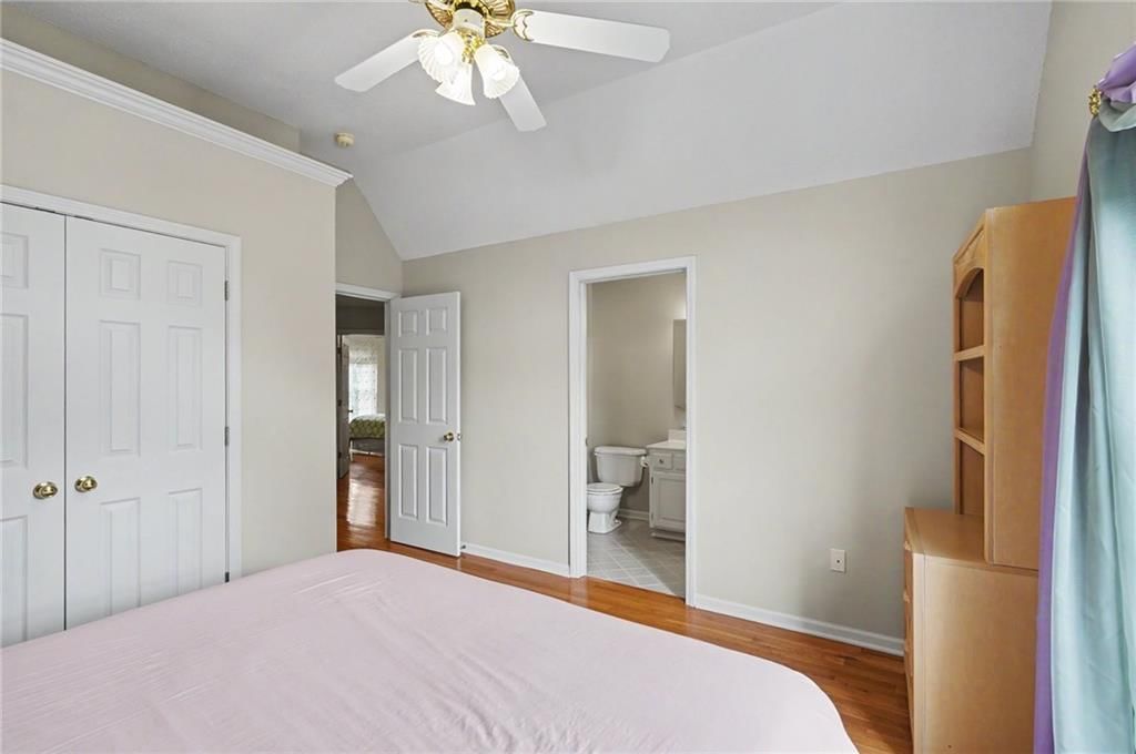 5910 W 154th Street — photo 23