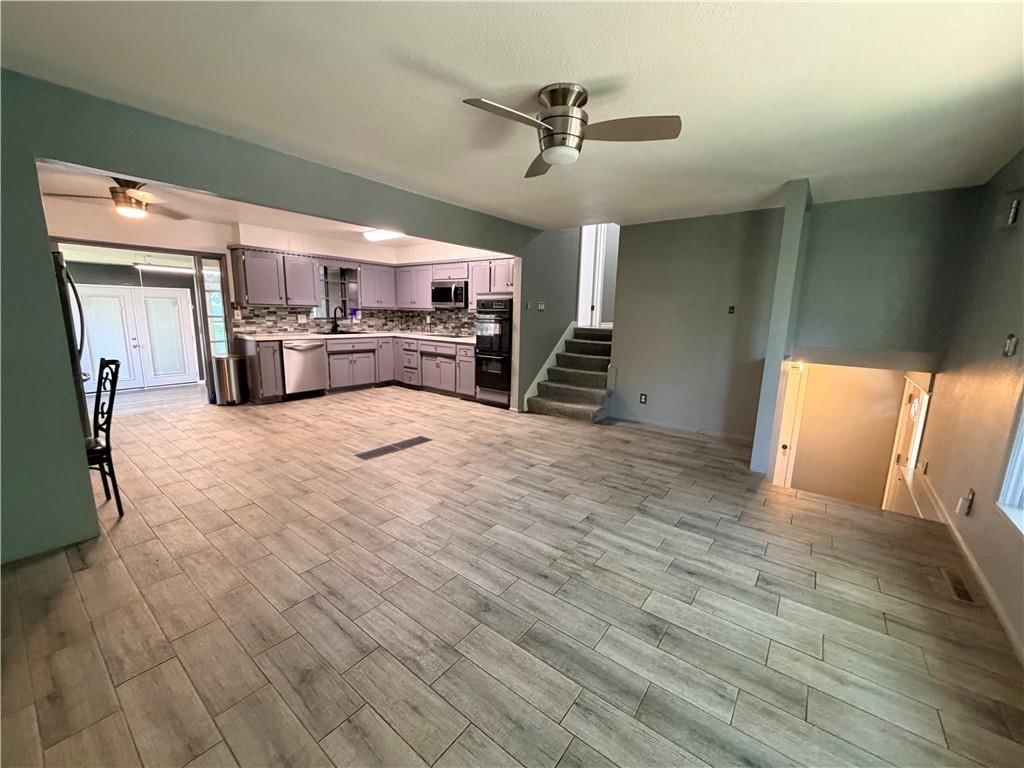 3521 N College Street — photo 6