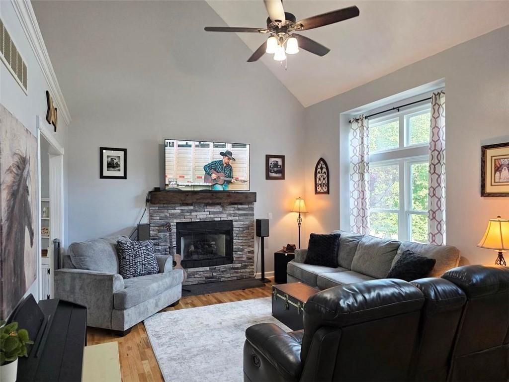 1311 Kimberly Drive — photo 9