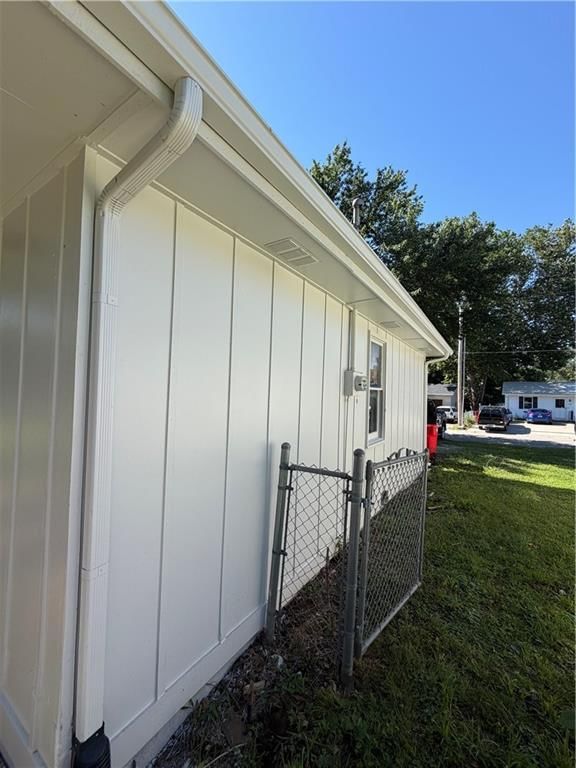 2510 Hillside Street — photo 4