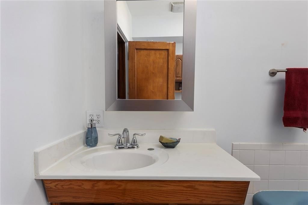 640 S Park Avenue — photo 15