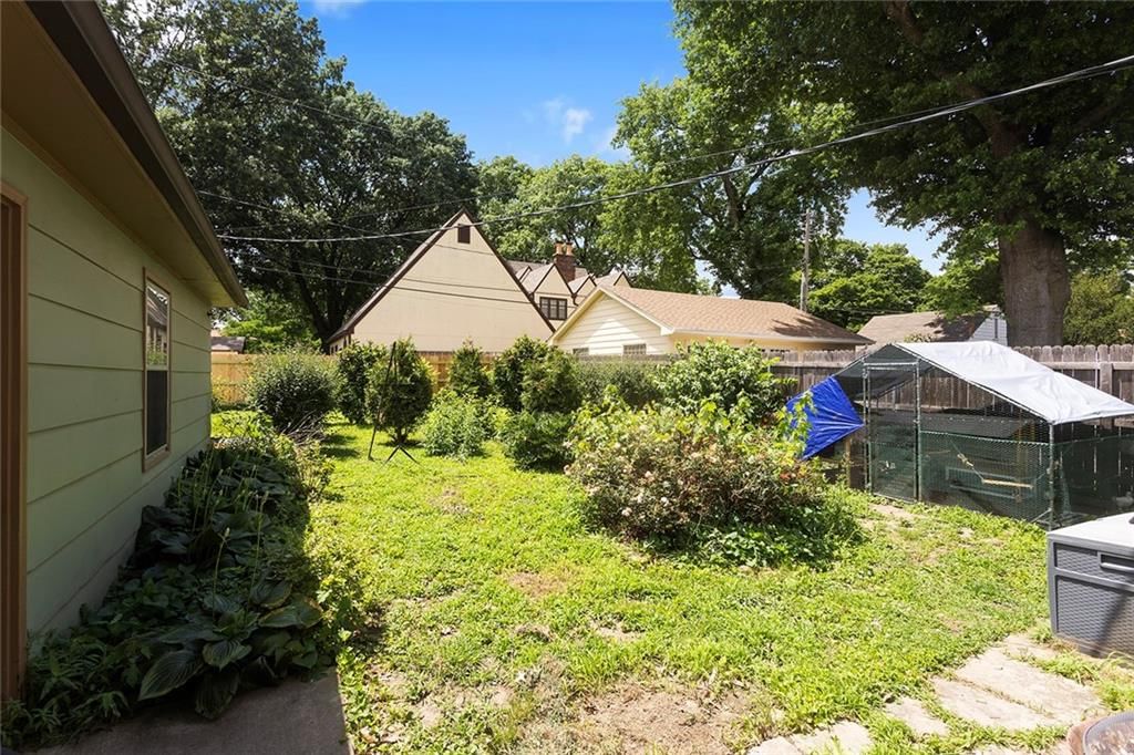 640 S Park Avenue — photo 24