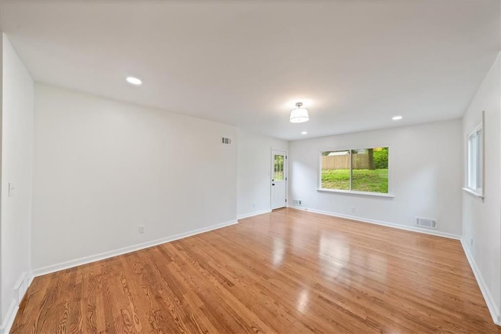 5711 W 78th Terrace — photo 5