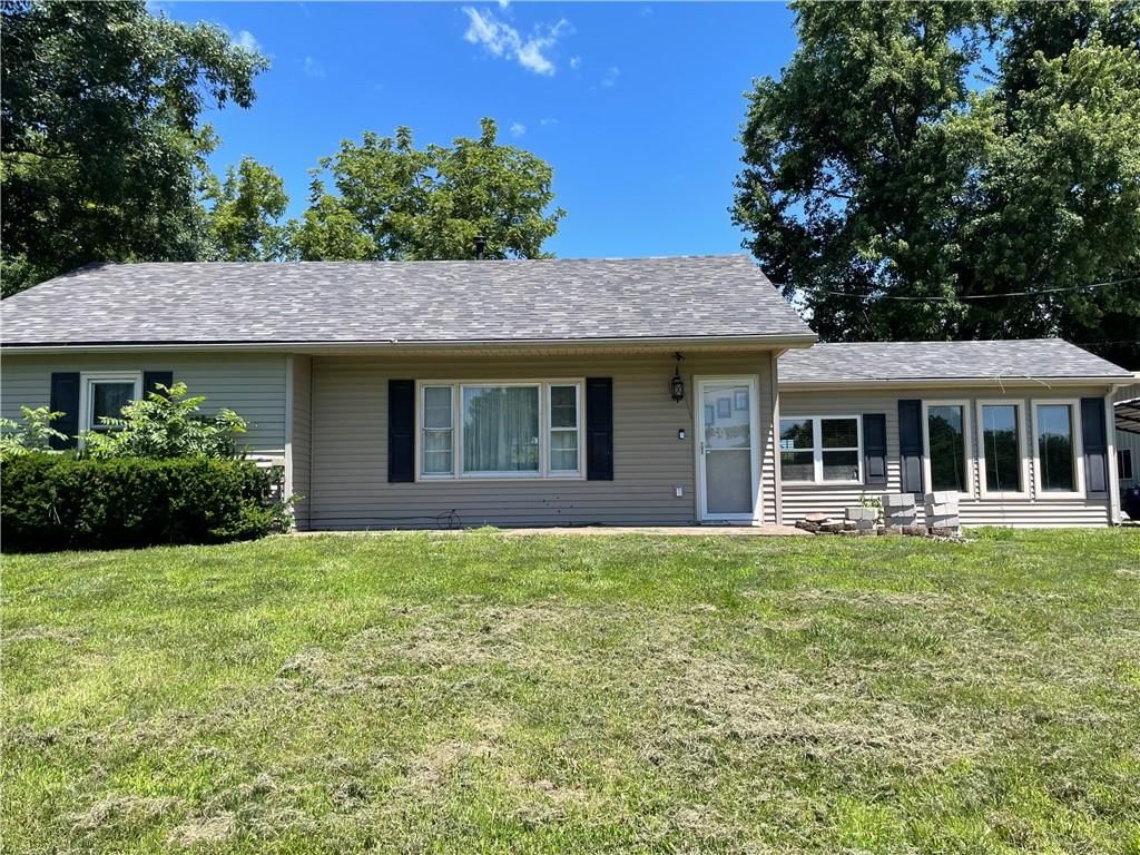 8402 SE Route C Highway — photo 1