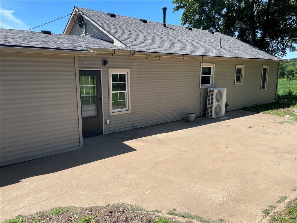 8402 SE Route C Highway — photo 20