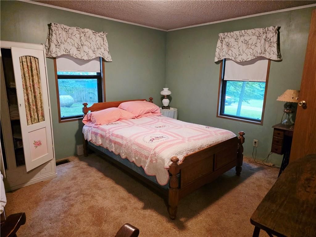 58 N longview Road — photo 12