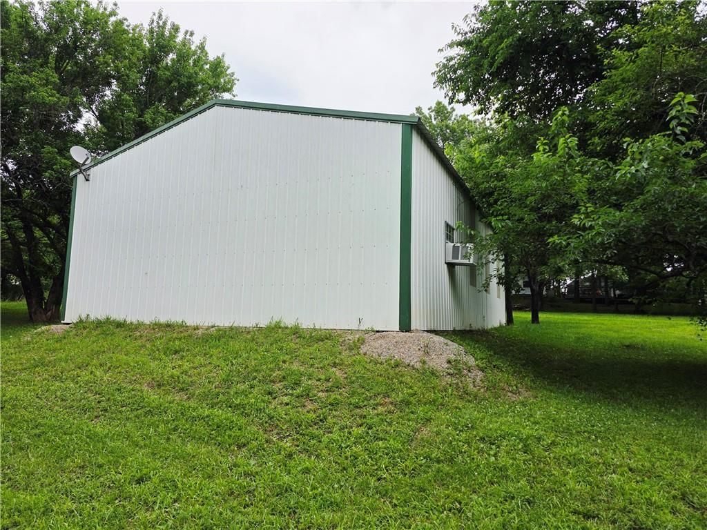58 N longview Road — photo 36