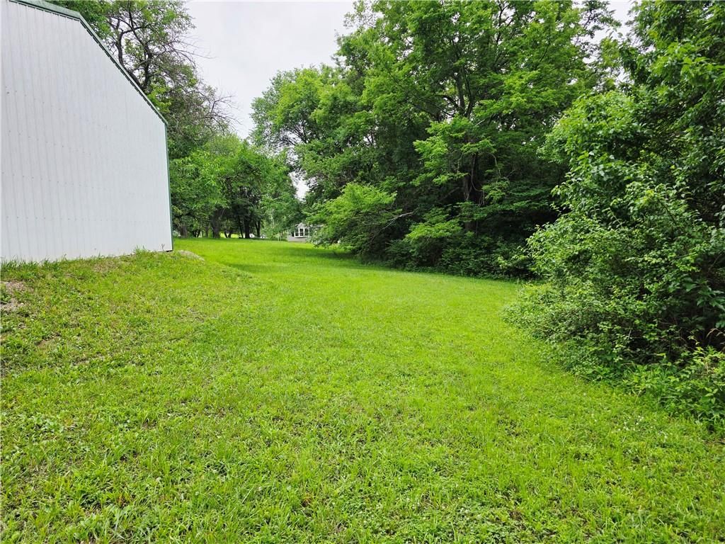 58 N longview Road — photo 38