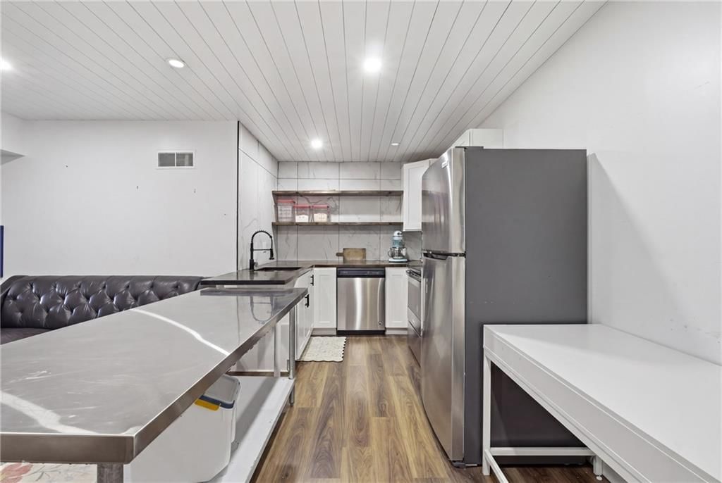 509 NE Olympic Court — photo 26