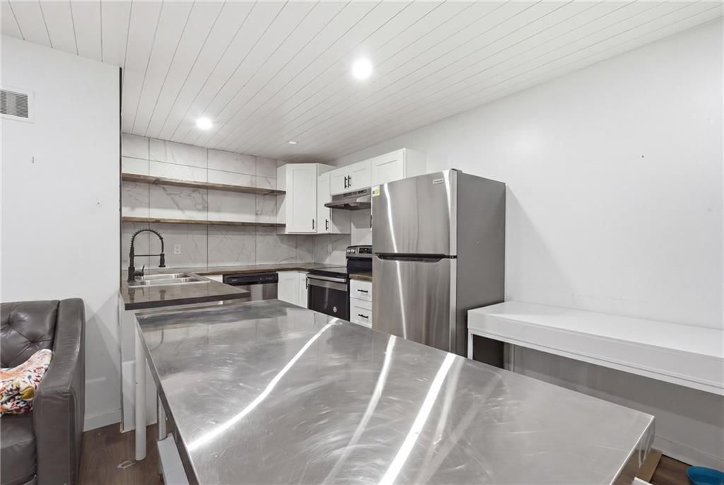 509 NE Olympic Court — photo 27