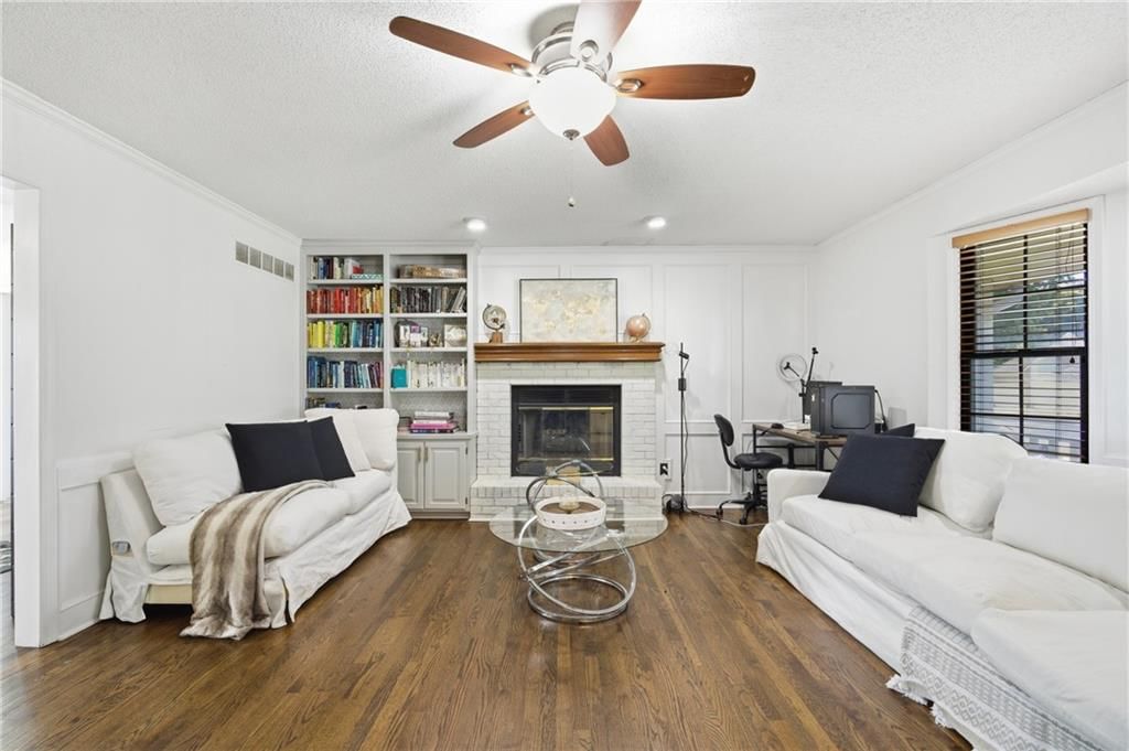 509 NE Olympic Court — photo 10