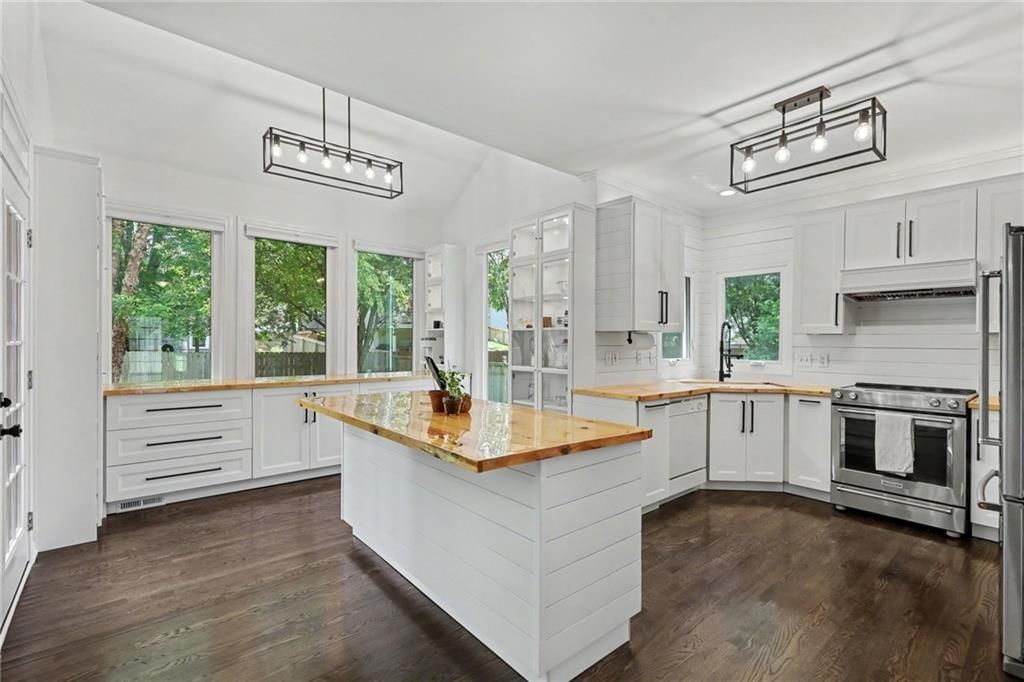14059 W 147th Place — photo 6