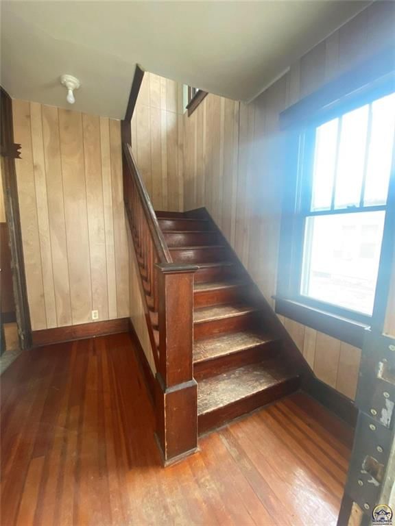 513 Niagara Street — photo 4