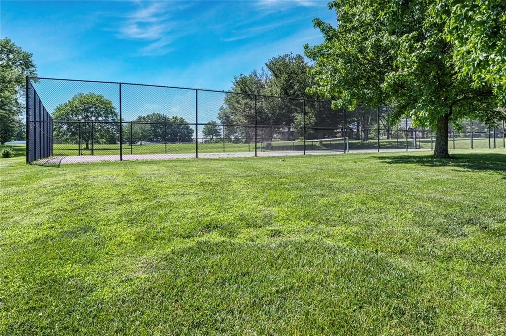 5801 W 180th Street — photo 11