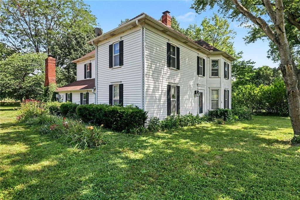 321 N Buckner Tarsney Road — photo 4