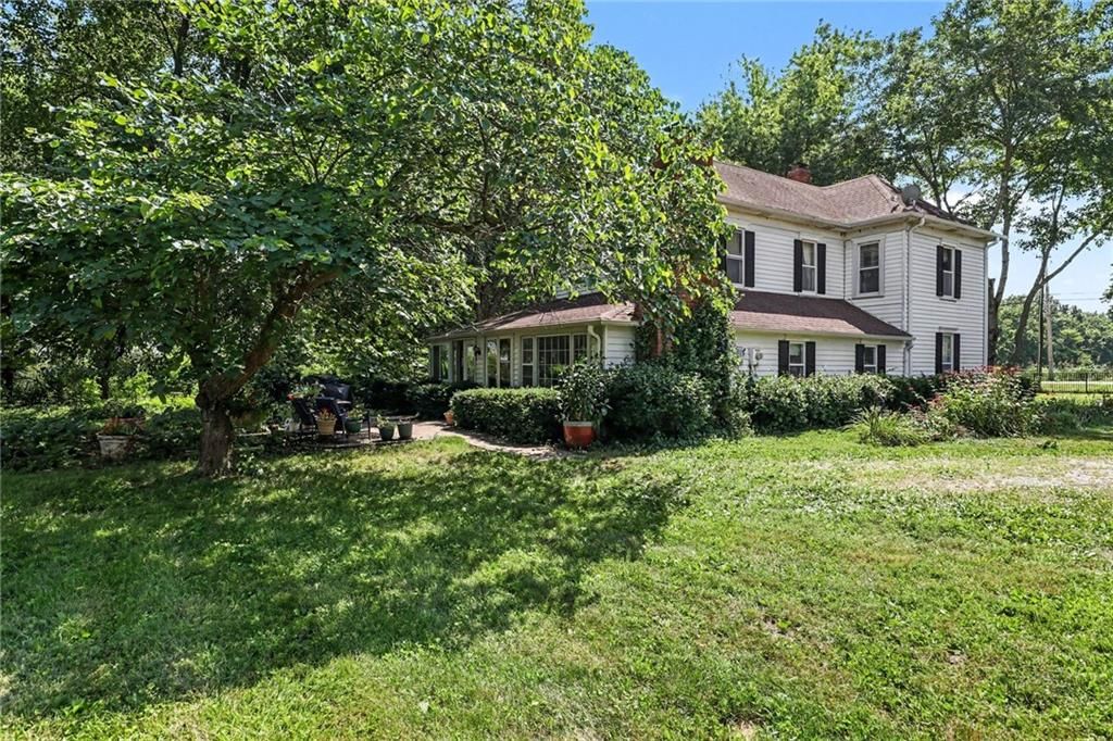 321 N Buckner Tarsney Road — photo 5