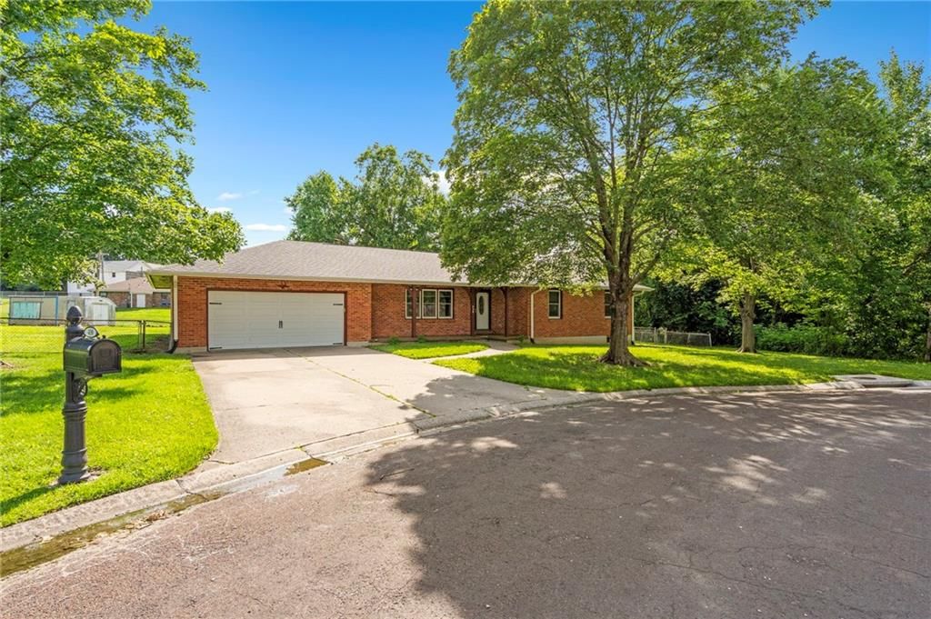 430 Chestnut Drive, Marshall