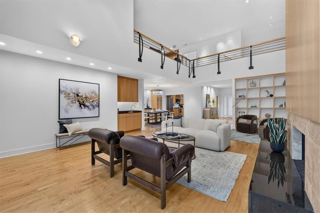 6320 Kennett Place — photo 8