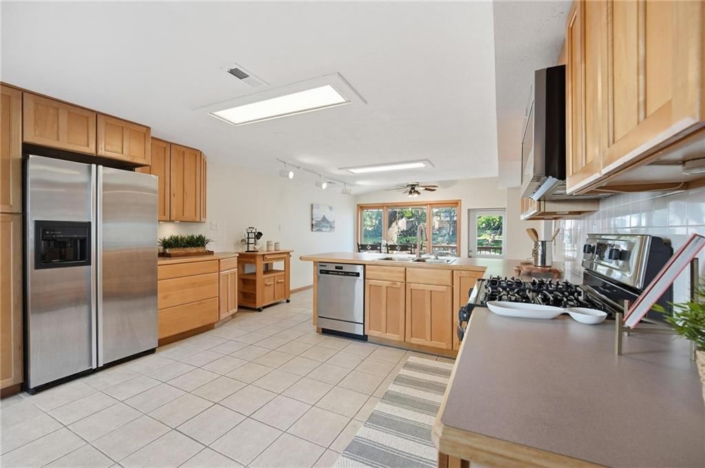859 NW South Shore Drive — photo 36