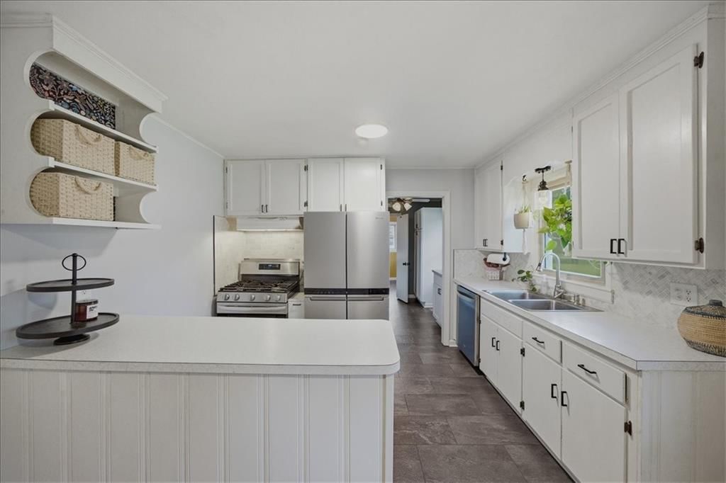 8207 Barkley Street — photo 6