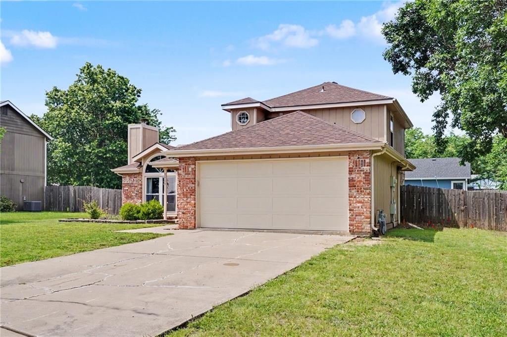 3028 W 30th Court, Lawrence